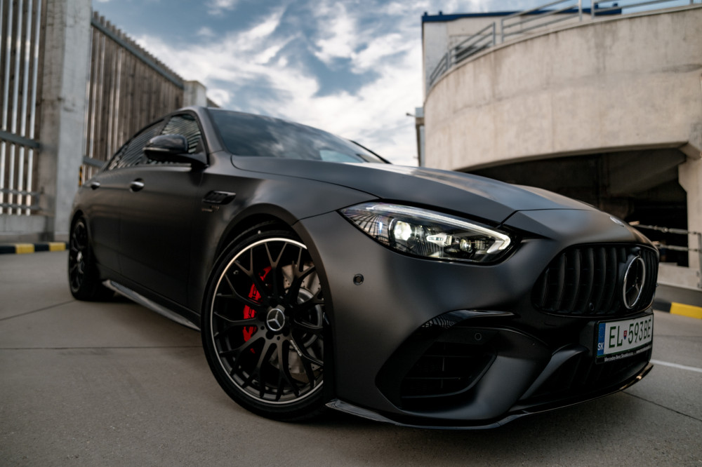 Mercedes-AMG C 63 S E Performance